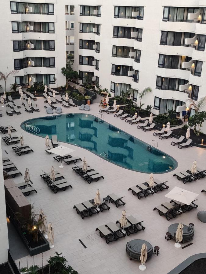 أذيخي Luxury Apartment With Pool View المظهر الخارجي الصورة