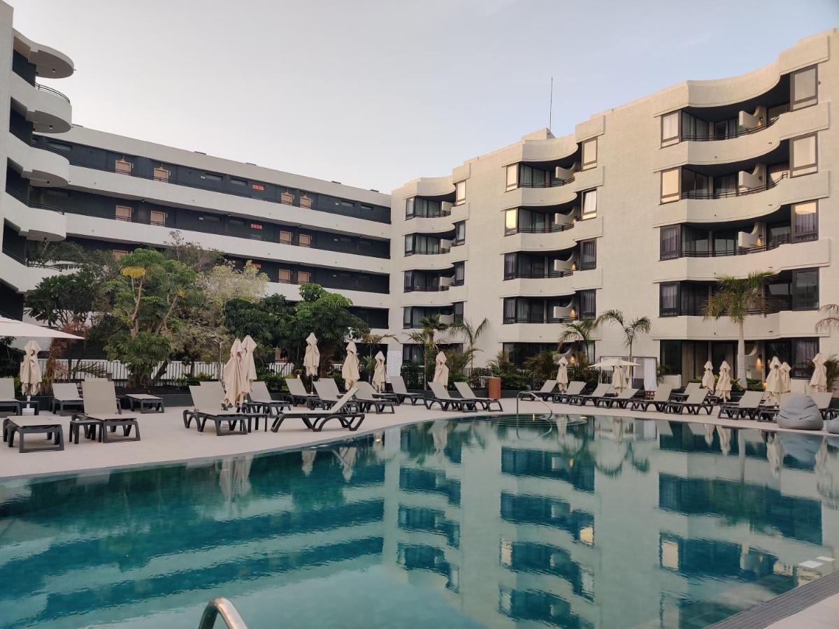 أذيخي Luxury Apartment With Pool View المظهر الخارجي الصورة
