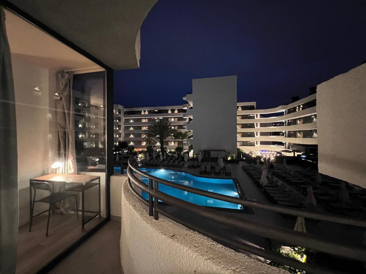 أذيخي Luxury Apartment With Pool View المظهر الخارجي الصورة
